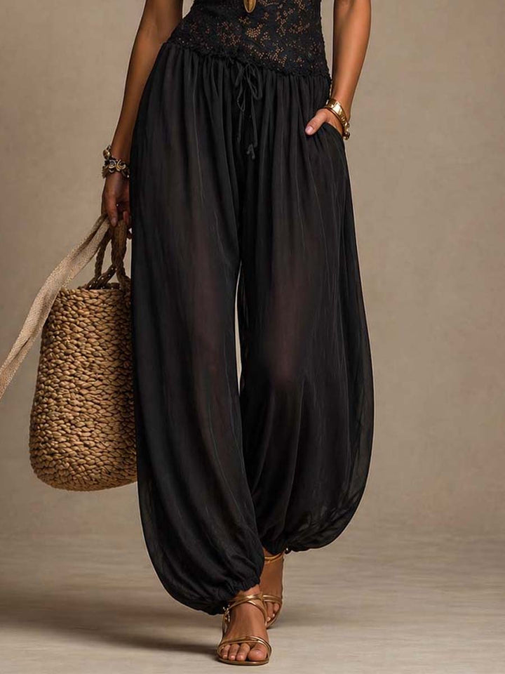 Laia | Mono halter con pizzo fluido