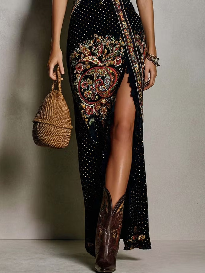 Abito stampato in stile bohemien, con scollatura a V profonda e spacco alto