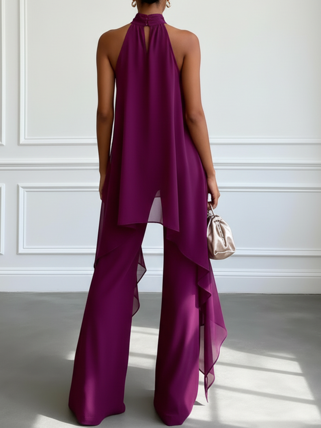 Completo Due Pezzi Viola: Top Elegante Collo Licou Senza Maniche e Pantalone