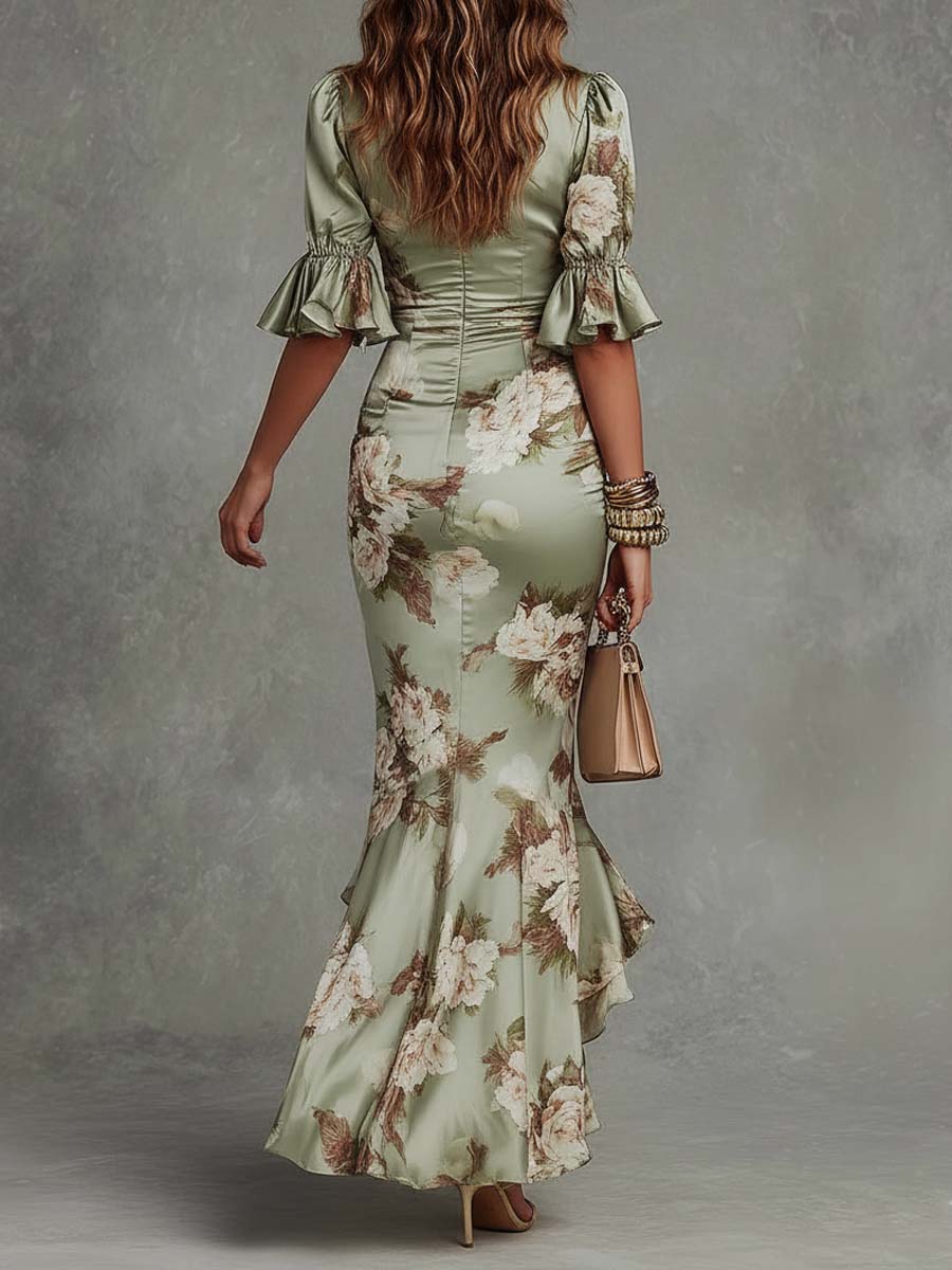 Robe Maxi in Raso Verde a Fiori Col V Maniche a Campana Volantate Taglio Asimmetrico