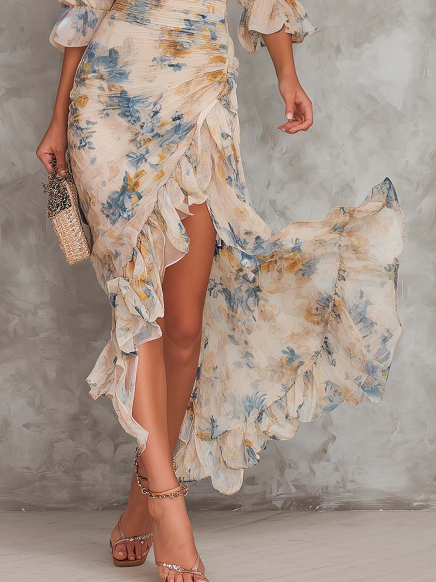 Abito Maxi in Mousseline Beige con Collo Alto e Stampa Floreale Pittura a Olio Taglio Irregolare